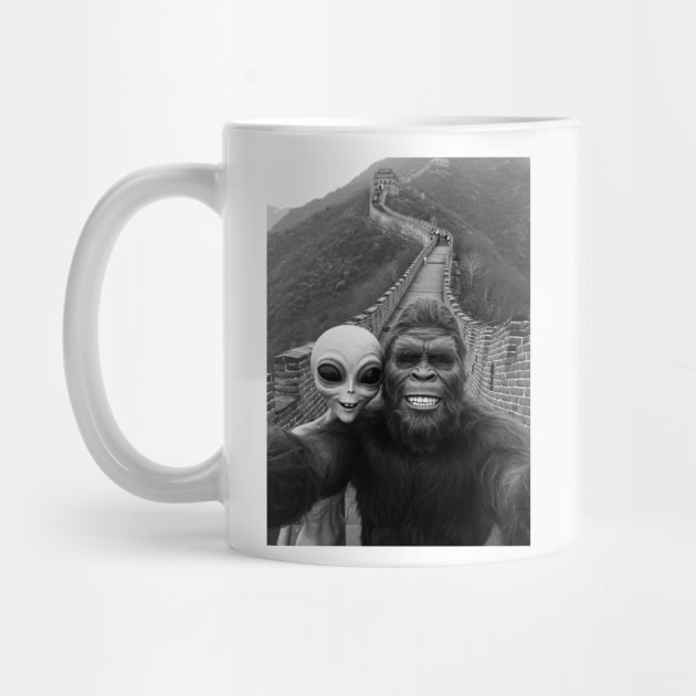 Selfie of Bigfoot and Alien in Great Wall of China by Megadorim